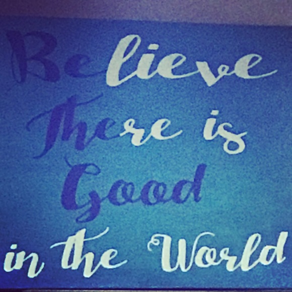 🛍Posh Ambassador, Jamie🤗 - Picture 3 of 3